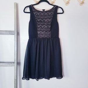 LILY ROSE LINED FLARED DRESS BLACK WITH TANISH LIGHT MAUVE SIZE 7 ZIPS IN BACK